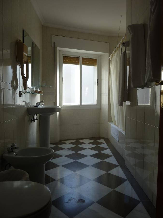 קרמונה Hotel San Pedro מראה חיצוני תמונה